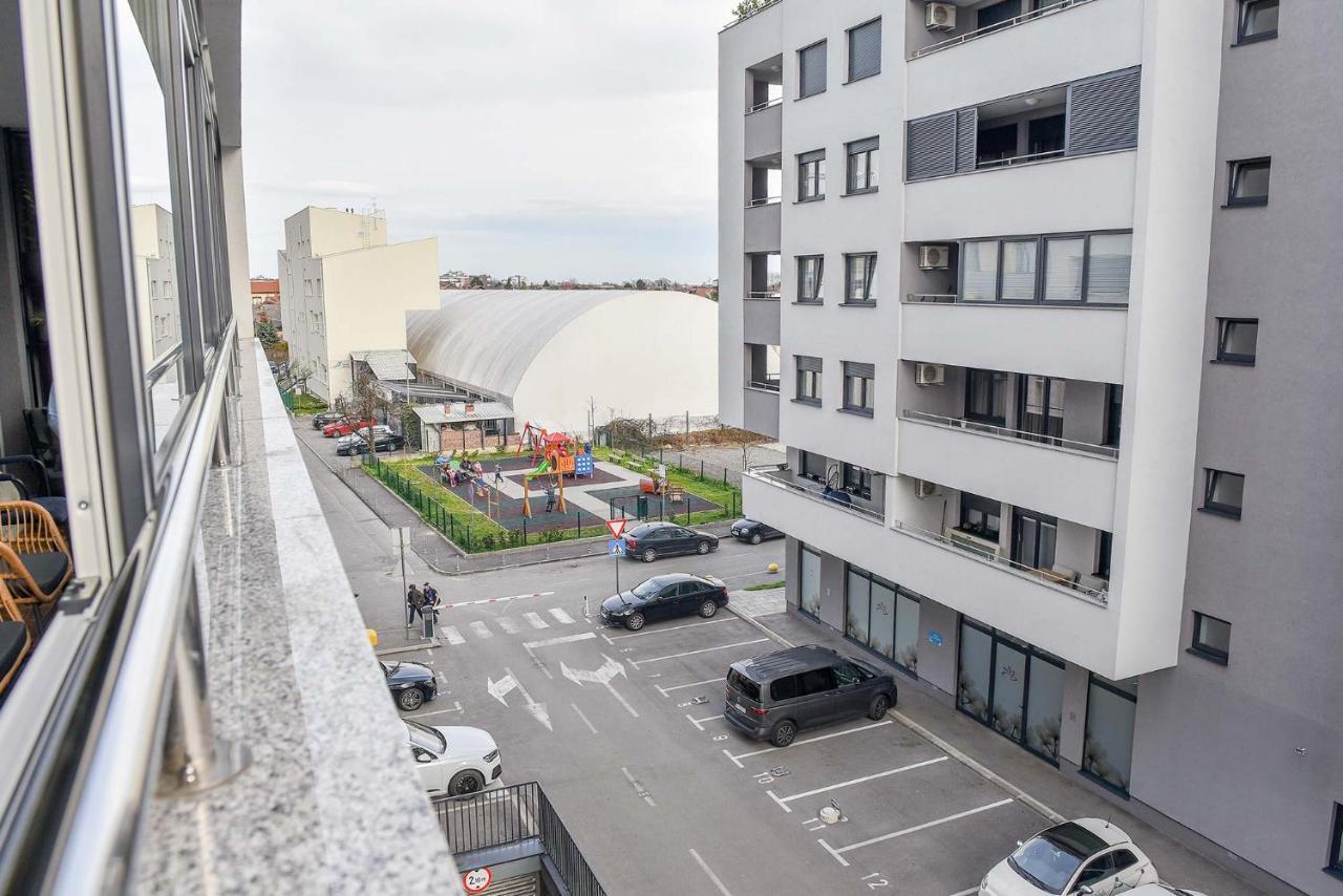 Astra Urban Garden Apartment, 2 Garage Parking Spaces Zagreb